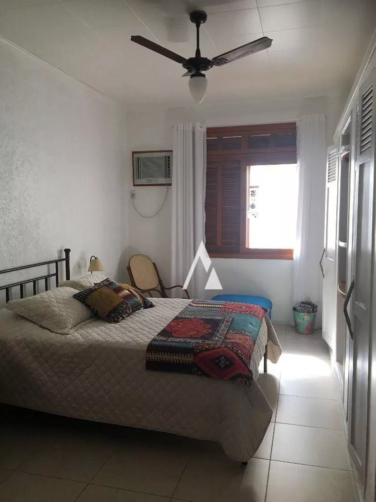 Casa, 3 quartos, 217 m² - Foto 10