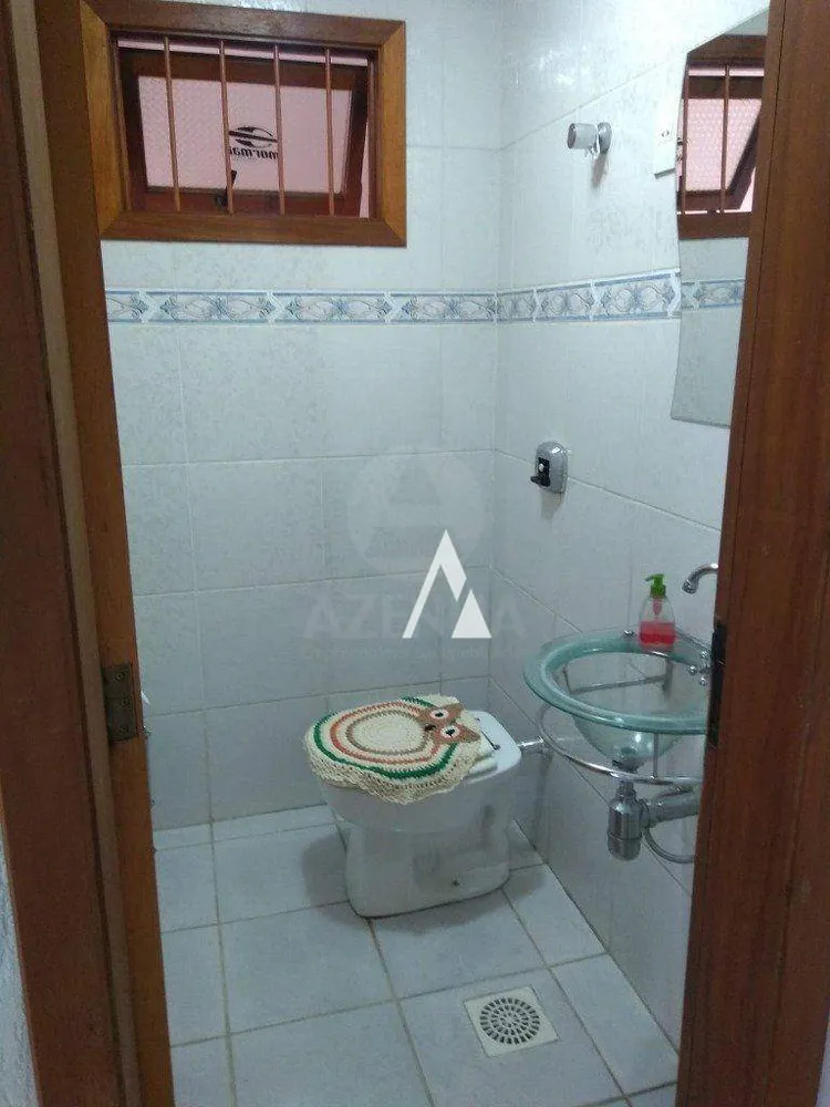 Sobrado, 3 quartos, 182 m² - Foto 1