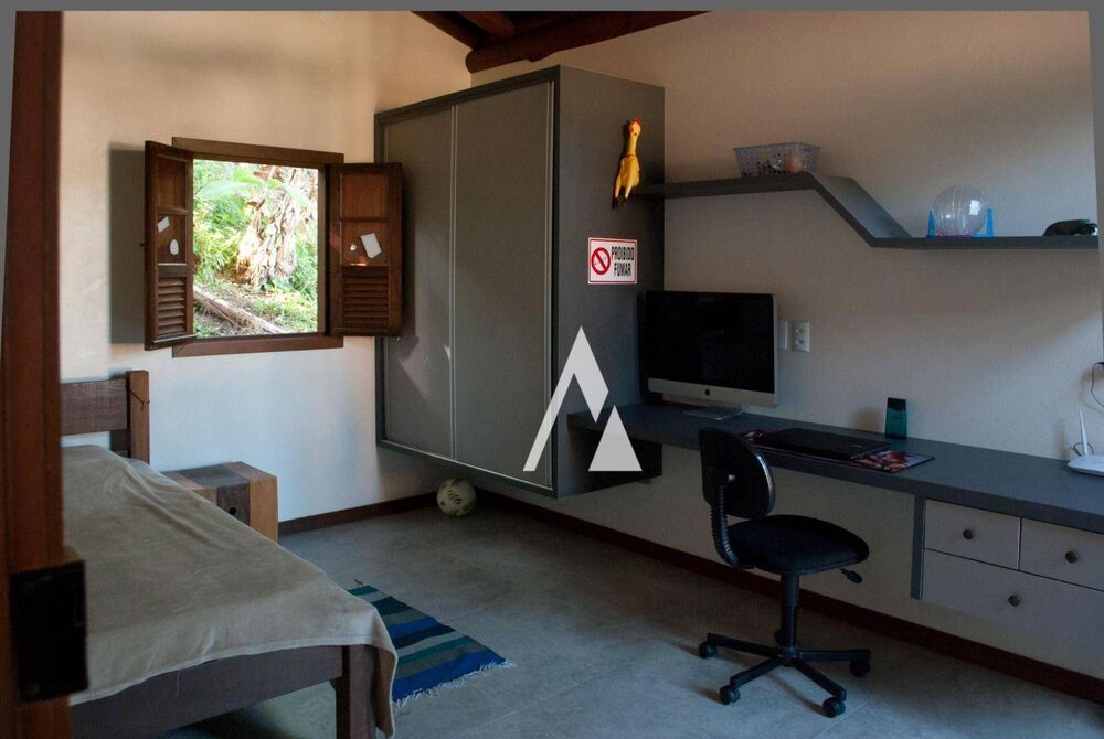 Casa, 2 quartos, 150 m² - Foto 1