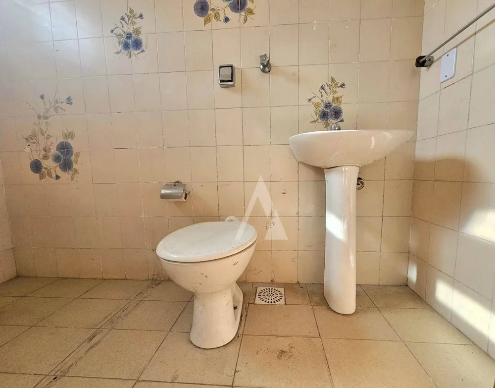 Casa, 3 quartos, 206 m² - Foto 3