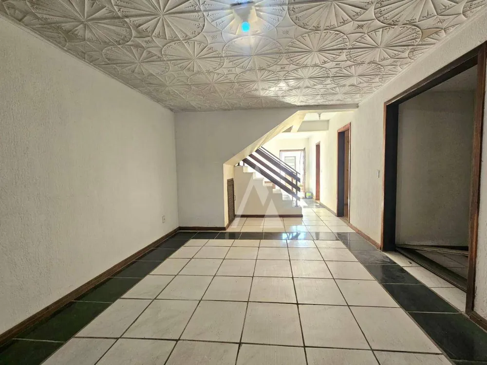 Casa, 3 quartos, 206 m² - Foto 10