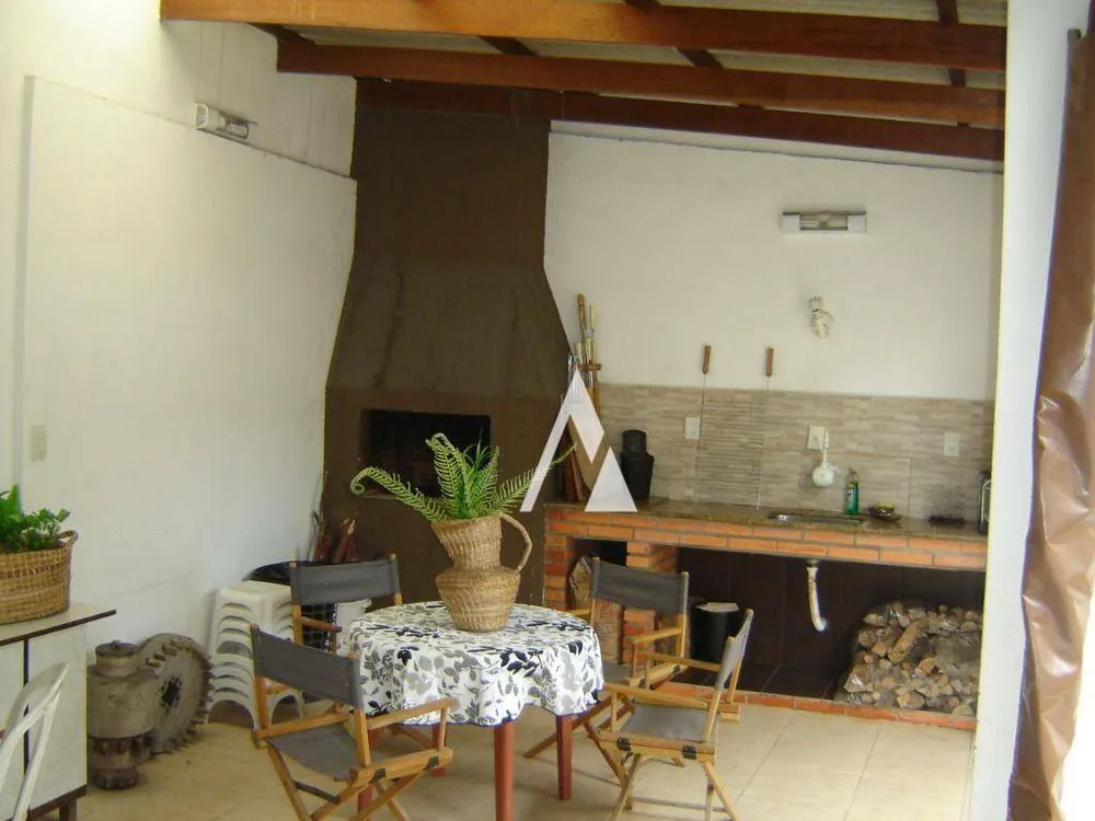 Casa, 3 quartos, 210 m² - Foto 8