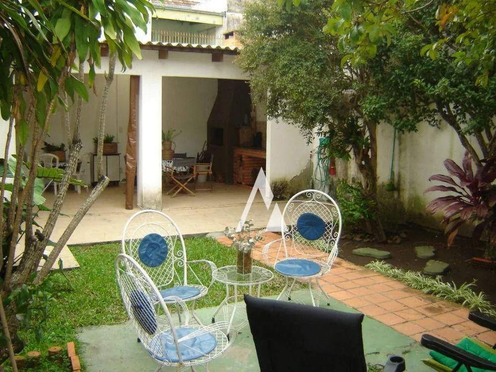 Casa, 3 quartos, 210 m² - Foto 10