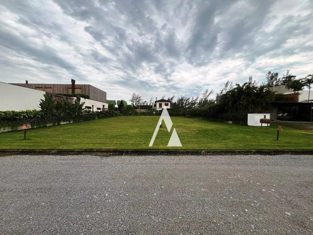 Loteamento e Condomínio, 1000 m² - Foto 1