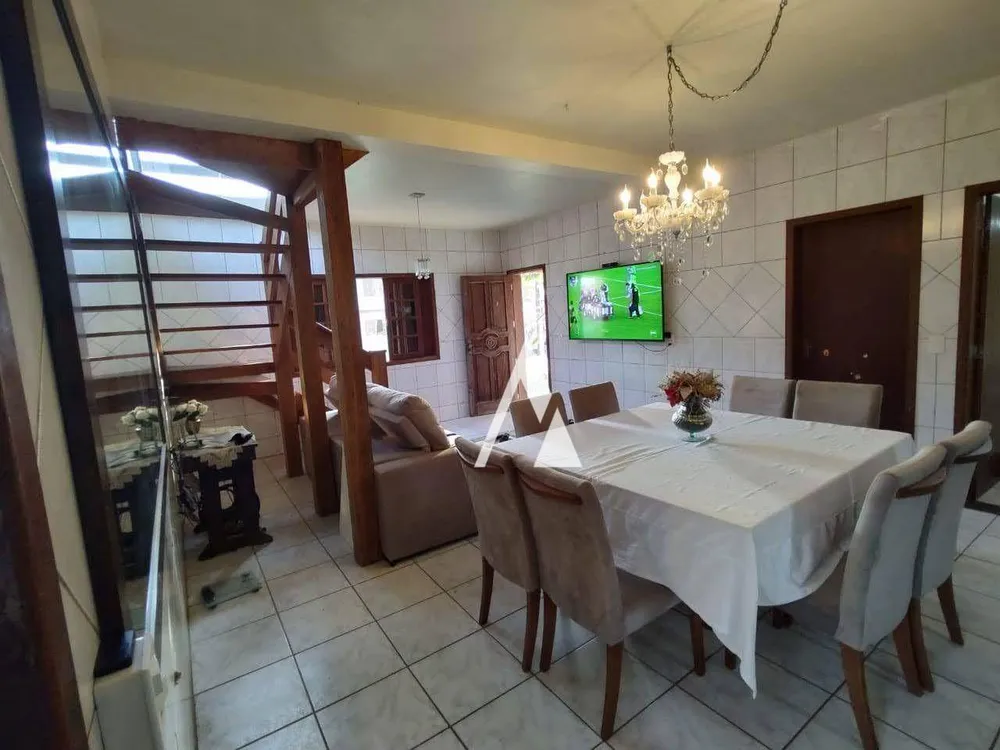 Casa, 6 quartos, 300 m² - Foto 4