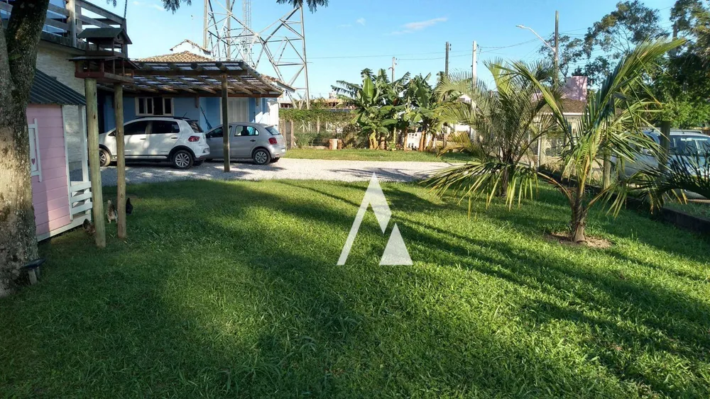 Casa, 6 quartos, 300 m² - Foto 2