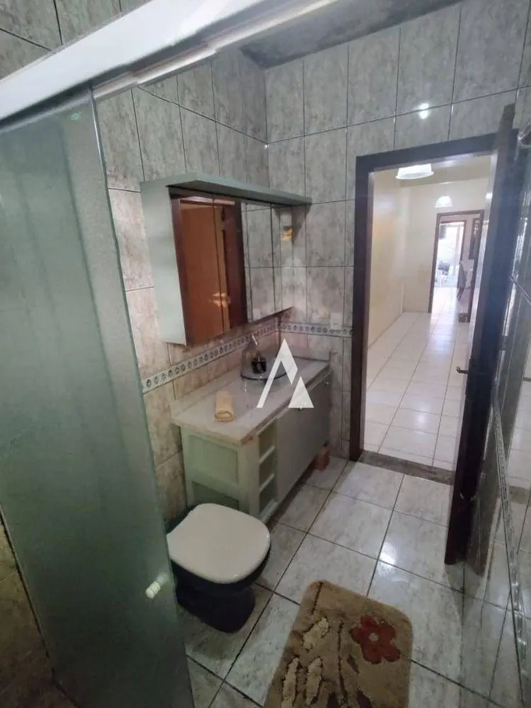 Casa, 6 quartos, 300 m² - Foto 10