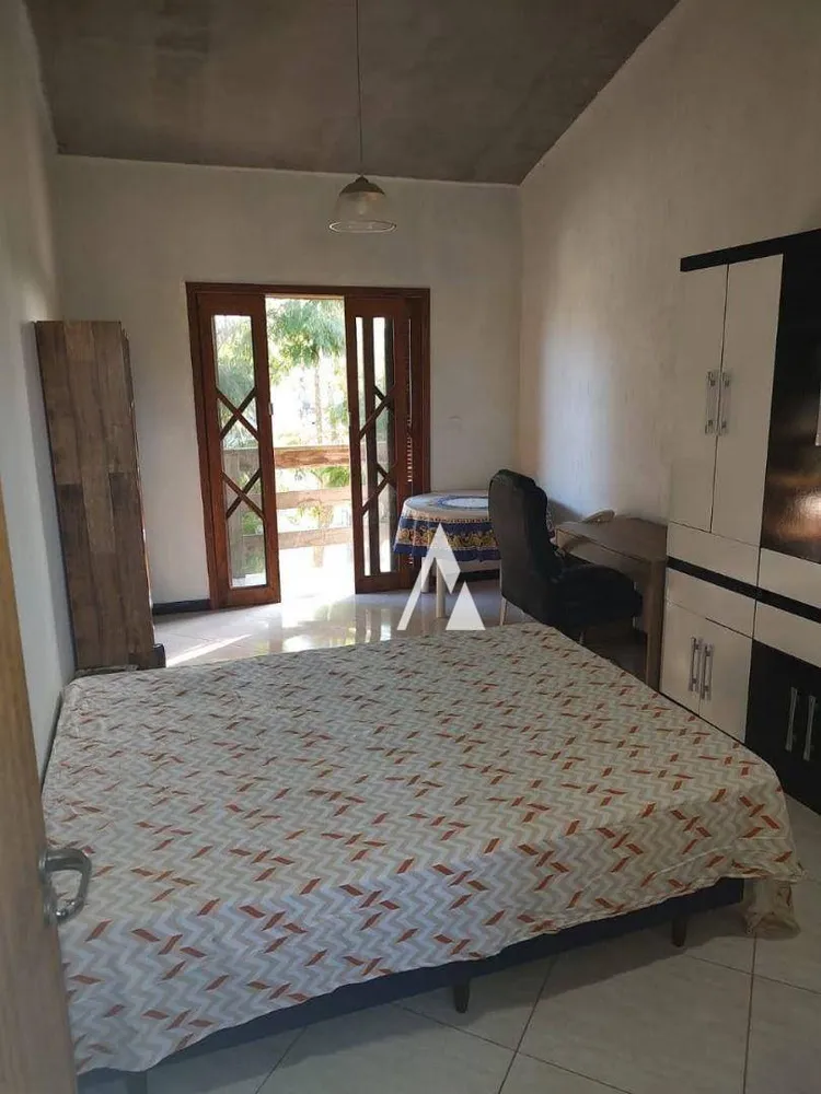 Casa, 6 quartos, 300 m² - Foto 9