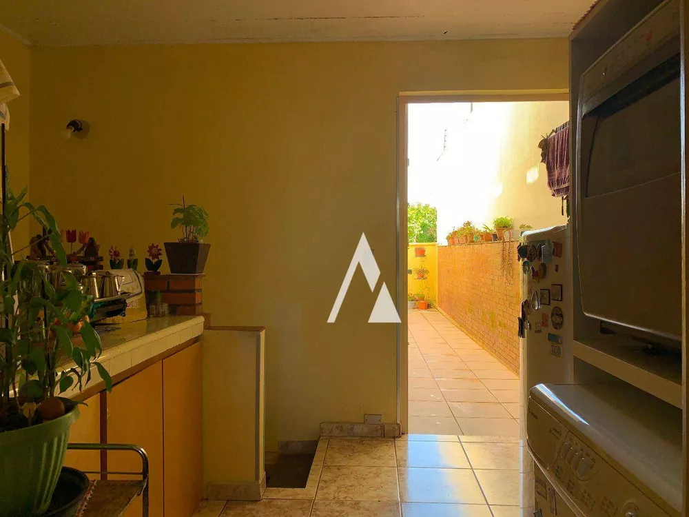 Casa, 4 quartos, 228 m² - Foto 20