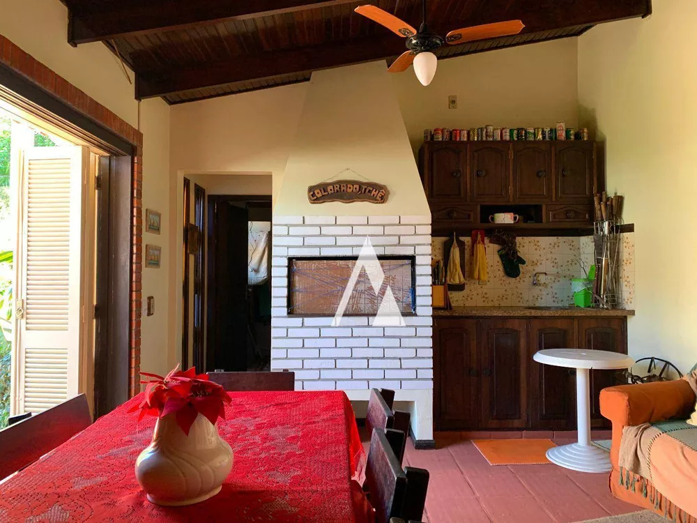 Casa, 4 quartos, 228 m² - Foto 8