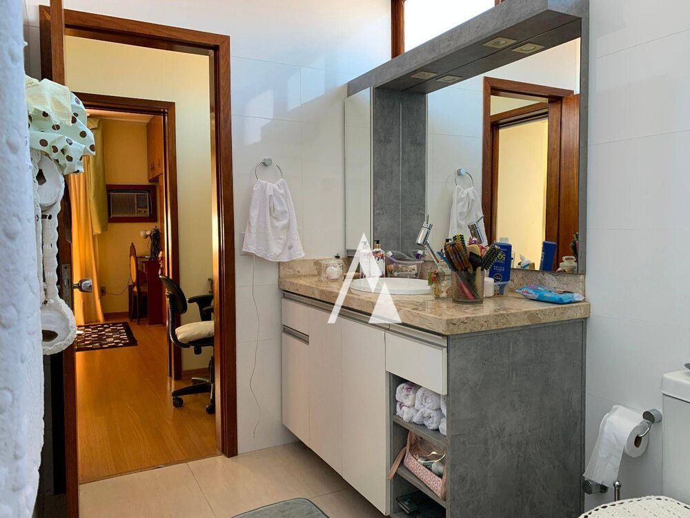 Casa, 4 quartos, 228 m² - Foto 33