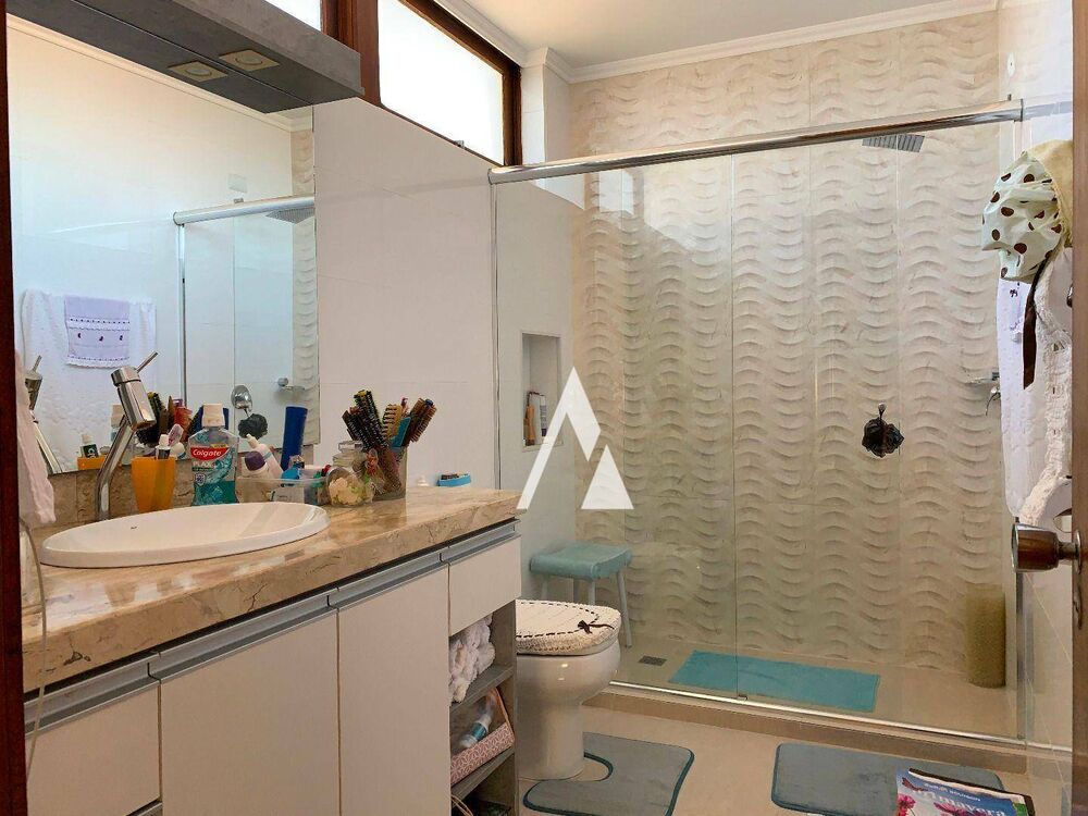 Casa, 4 quartos, 228 m² - Foto 34