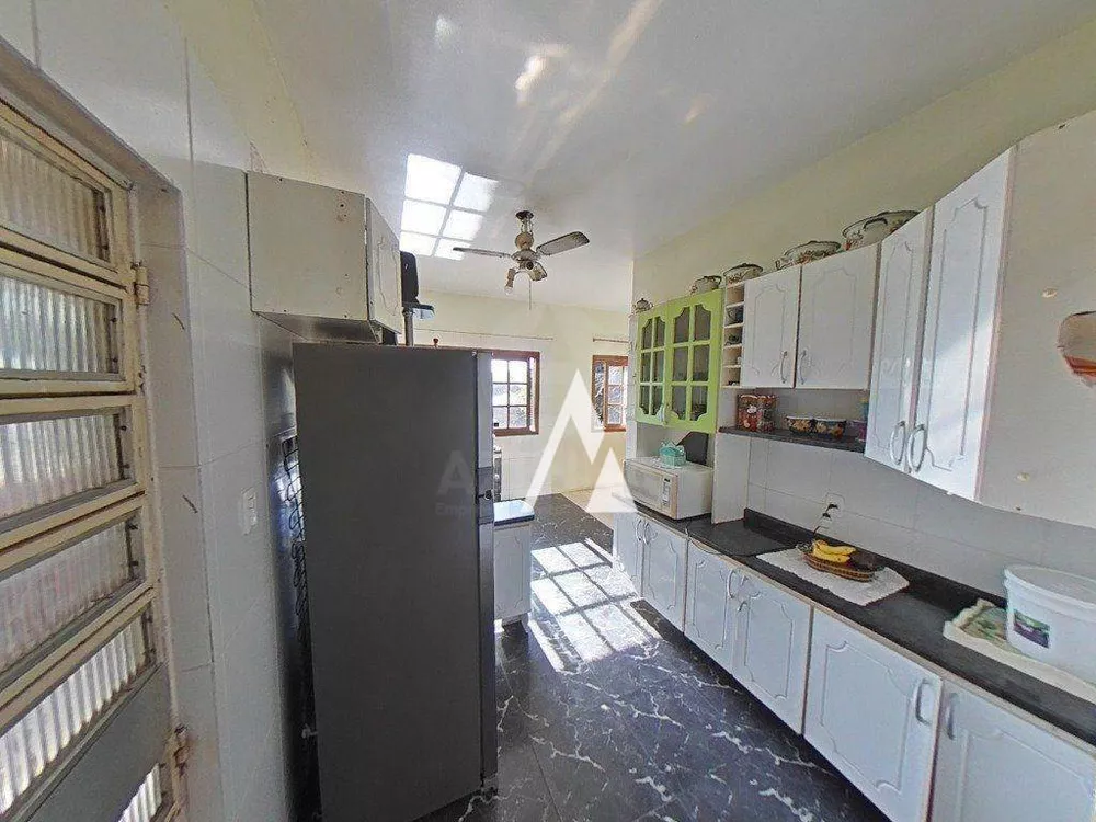 Casa, 4 quartos, 380 m² - Foto 4