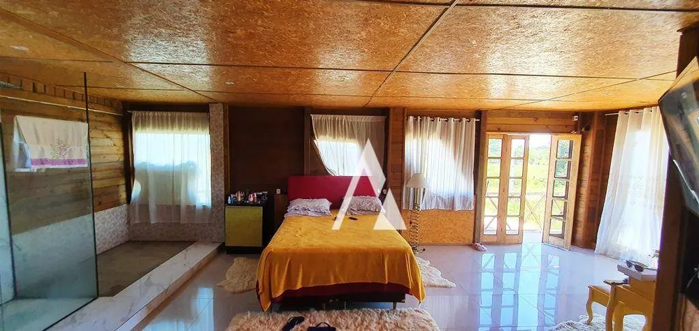 Casa, 3 quartos, 320 m² - Foto 1