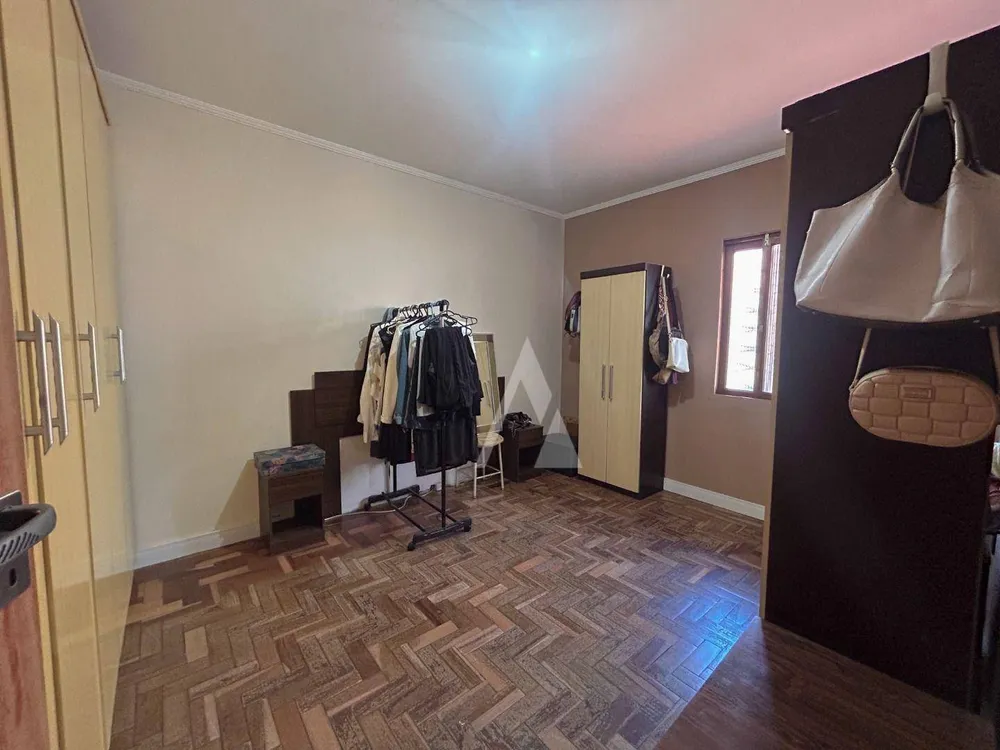 Casa, 3 quartos, 443 m² - Foto 1