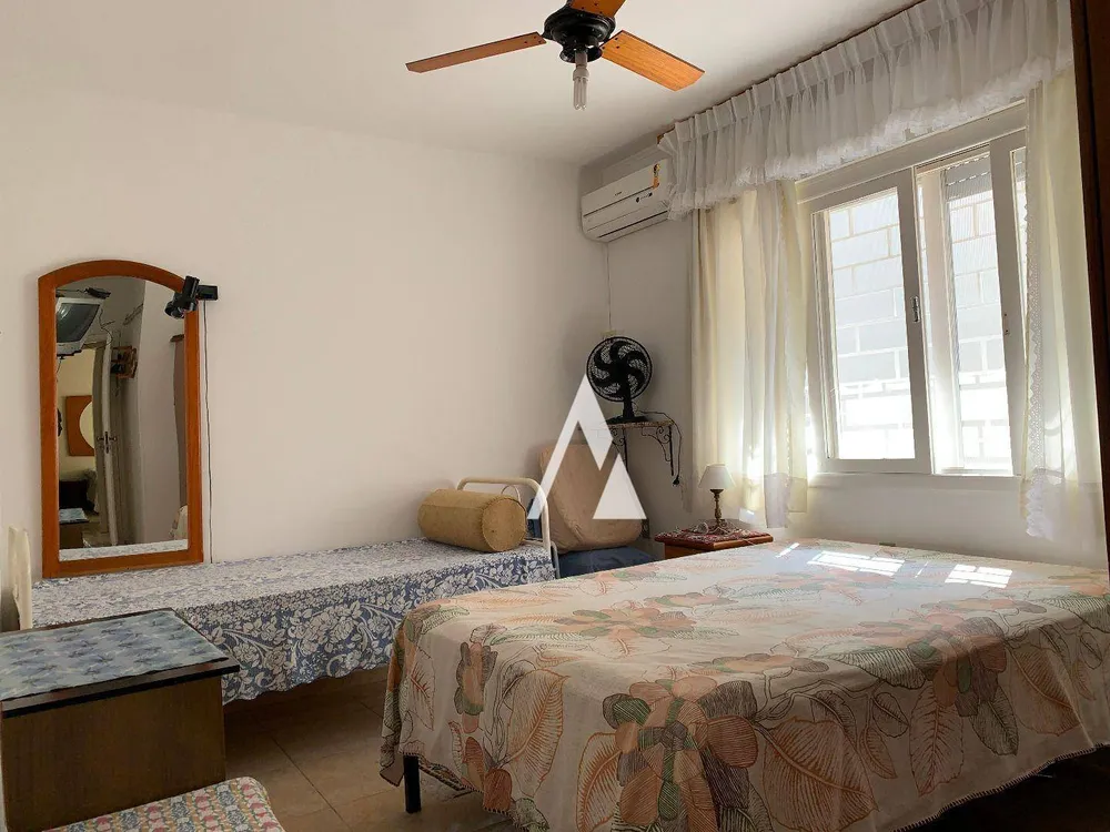 Casa, 3 quartos, 303 m² - Foto 1