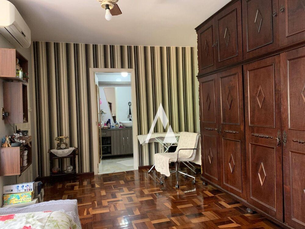 Casa, 5 quartos, 251 m² - Foto 4