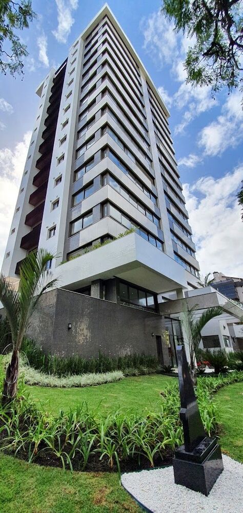 Apartamento à venda com 3 quartos, 125m² - Foto 1