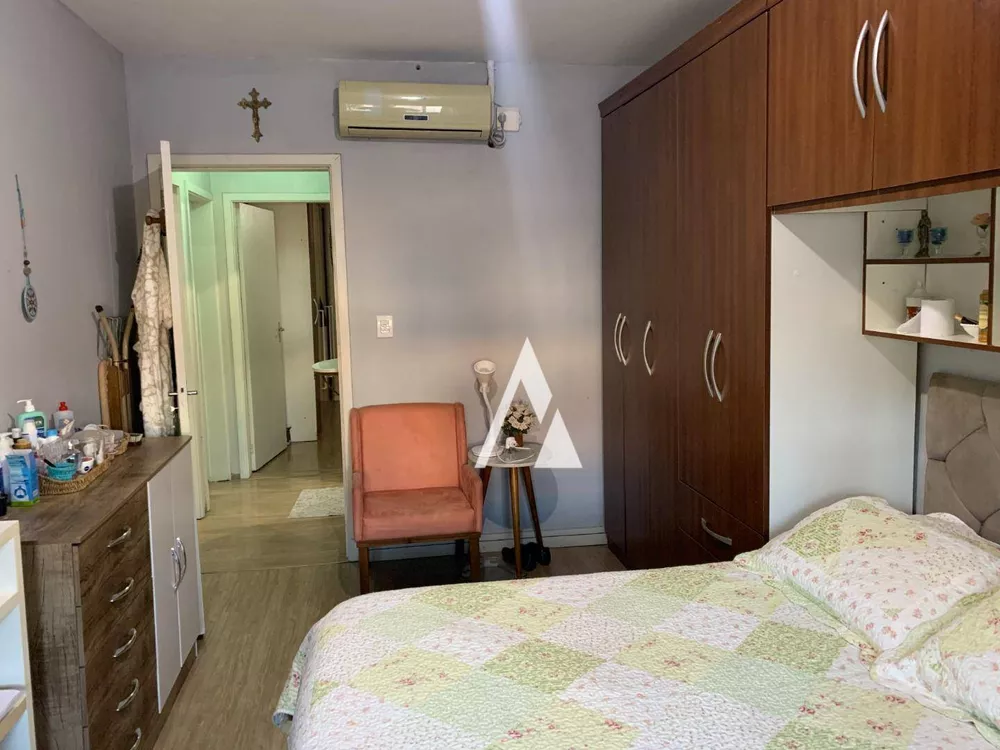 Casa, 5 quartos, 134 m² - Foto 3