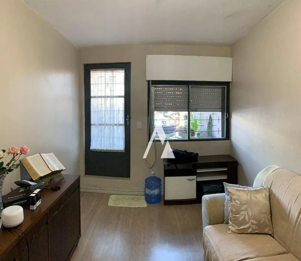 Casa, 5 quartos, 134 m² - Foto 2