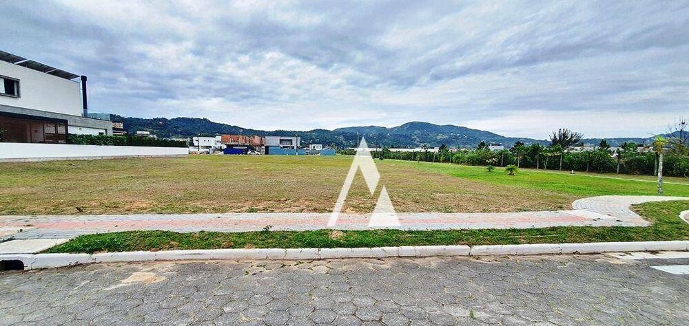 Loteamento e Condomínio, 600 m² - Foto 1