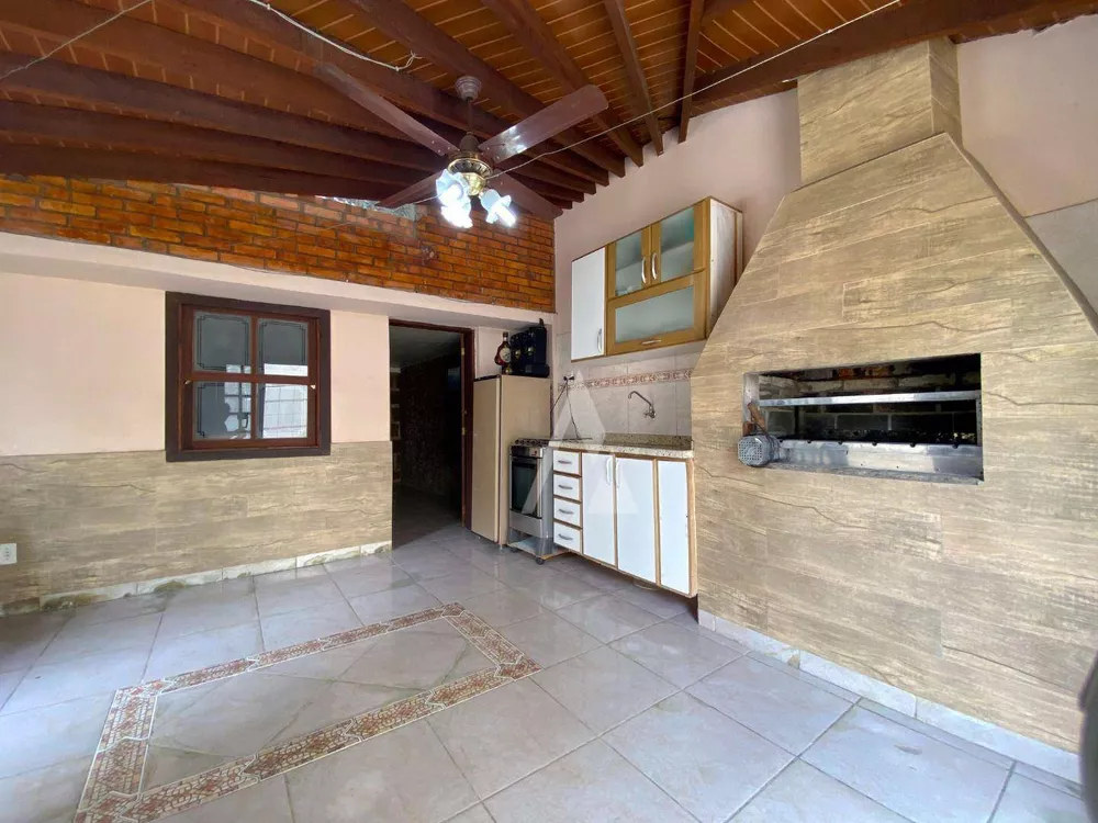 Casa, 3 quartos, 263 m² - Foto 5