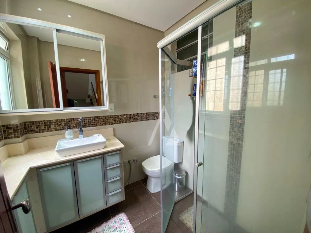 Casa, 3 quartos, 263 m² - Foto 19