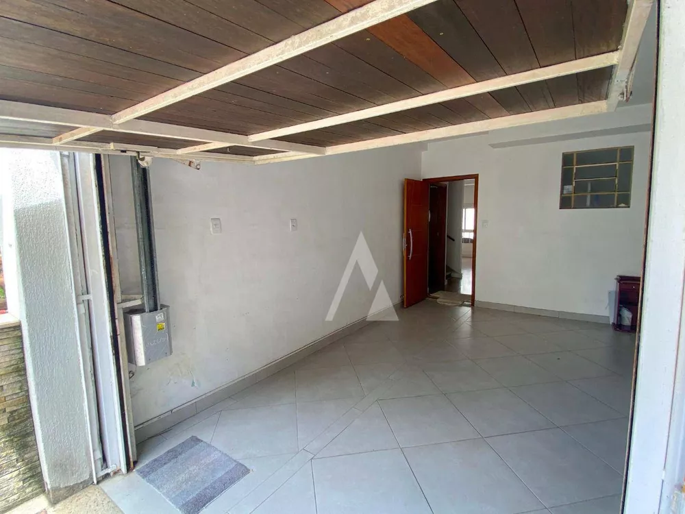 Casa, 3 quartos, 263 m² - Foto 7