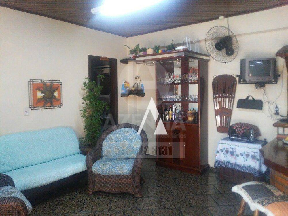 Casa, 3 quartos, 210 m² - Foto 3