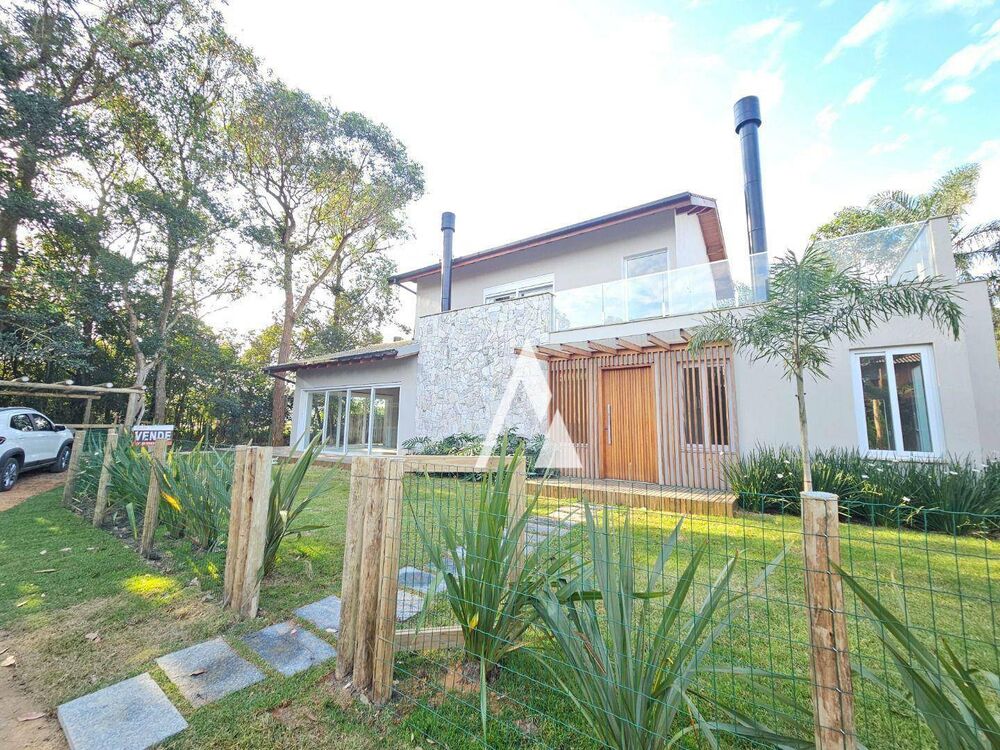 Casa de Condomínio, 4 quartos - Foto 1