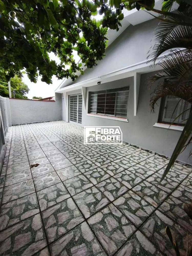 Casa, 3 quartos, 169 m² - Foto 1