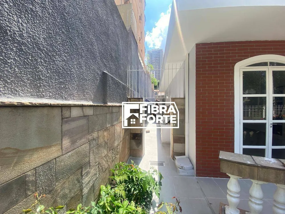 Casa, 5 quartos, 260 m² - Foto 11