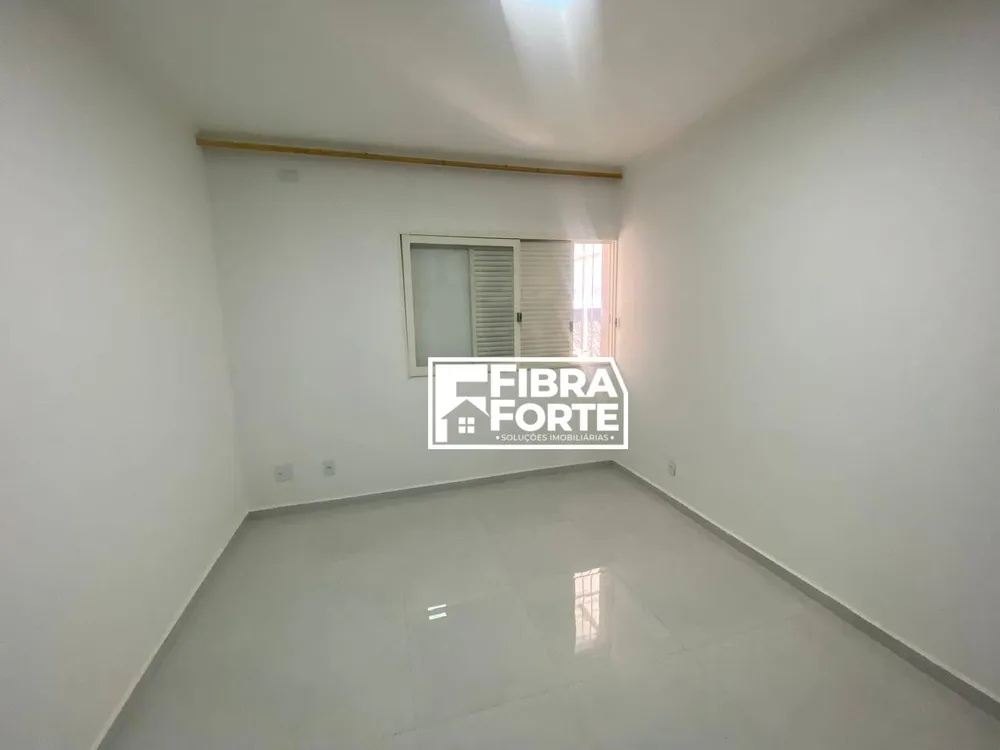 Casa, 5 quartos, 260 m² - Foto 9