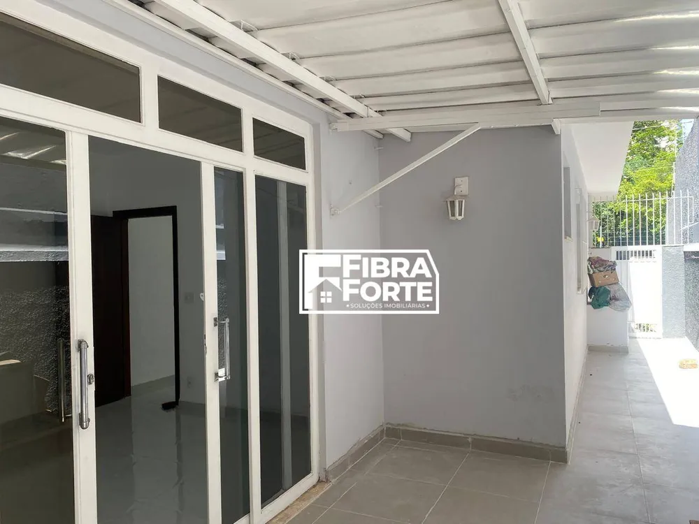 Casa, 5 quartos, 260 m² - Foto 5