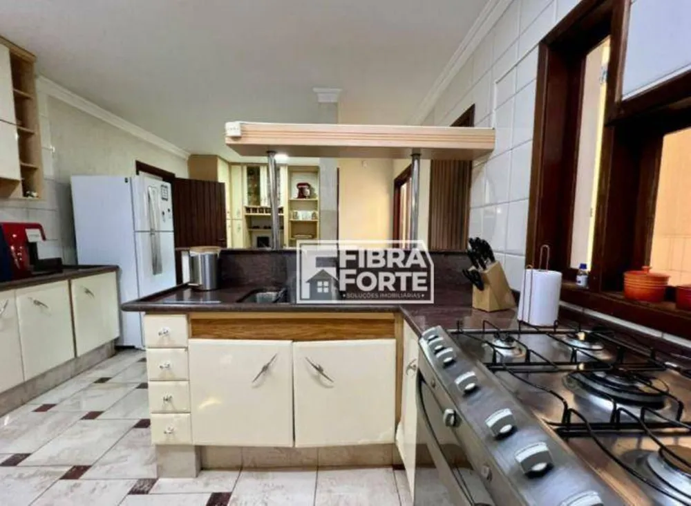 Casa, 4 quartos, 338 m² - Foto 19