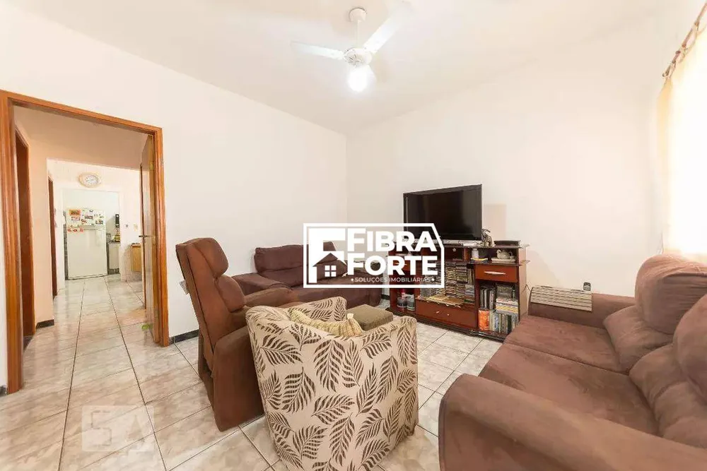Casa, 3 quartos, 160 m² - Foto 2