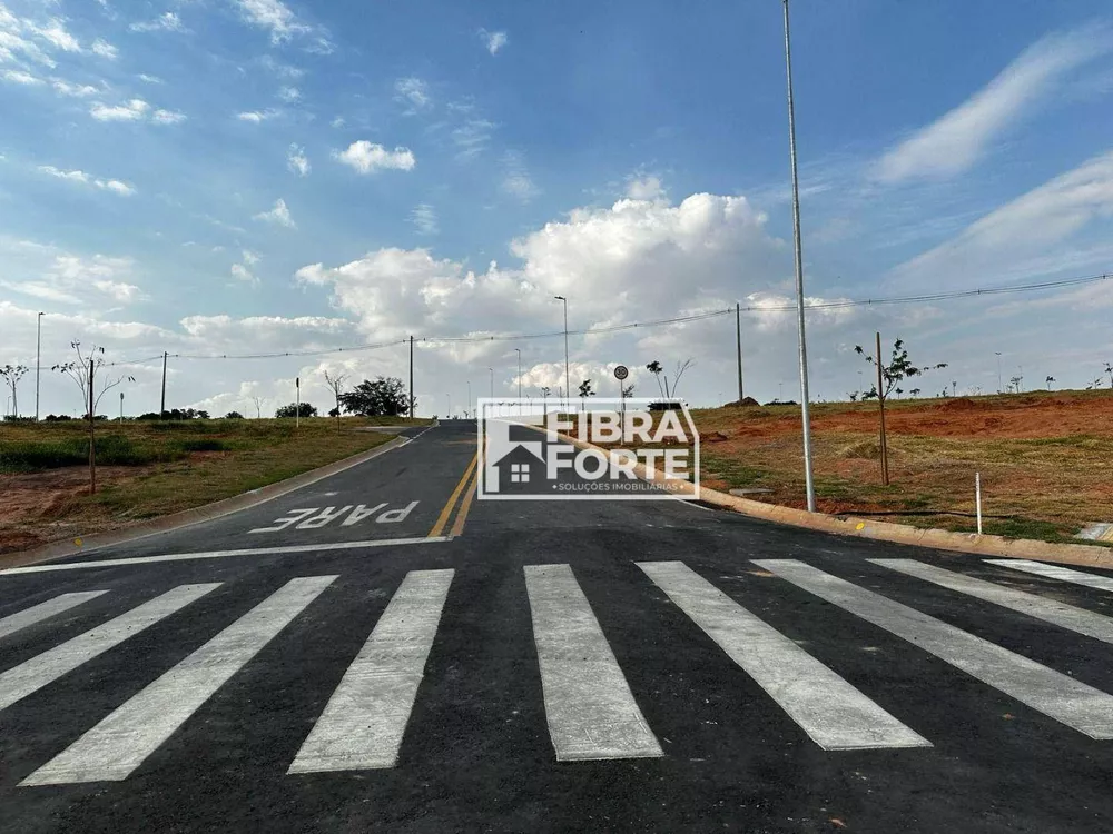 Loteamento e Condomínio, 378 m² - Foto 2