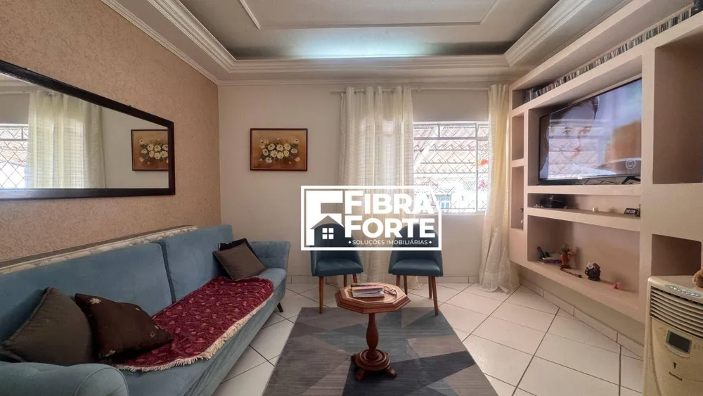 Casa, 3 quartos, 132 m² - Foto 1