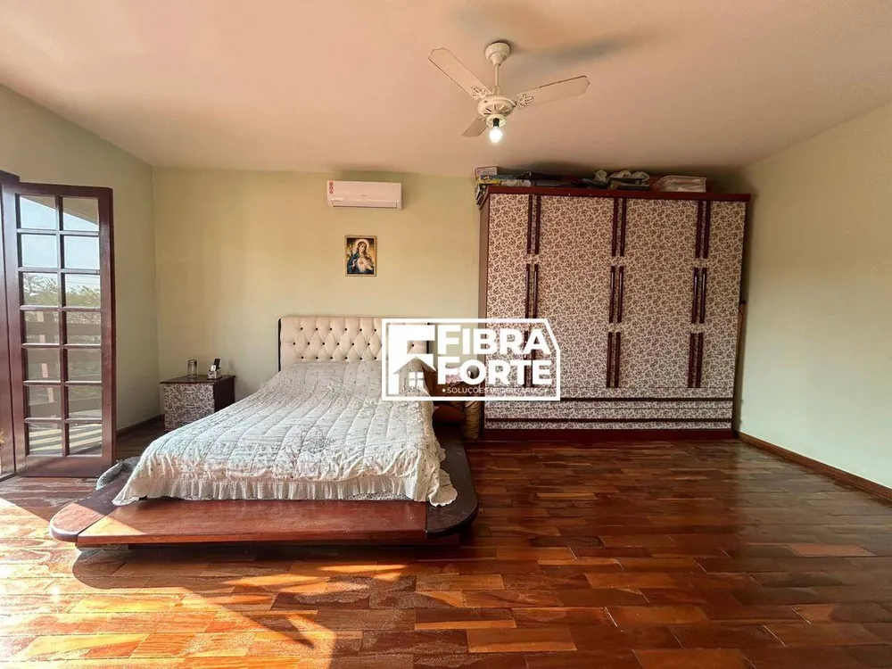 Casa, 3 quartos, 205 m² - Foto 11
