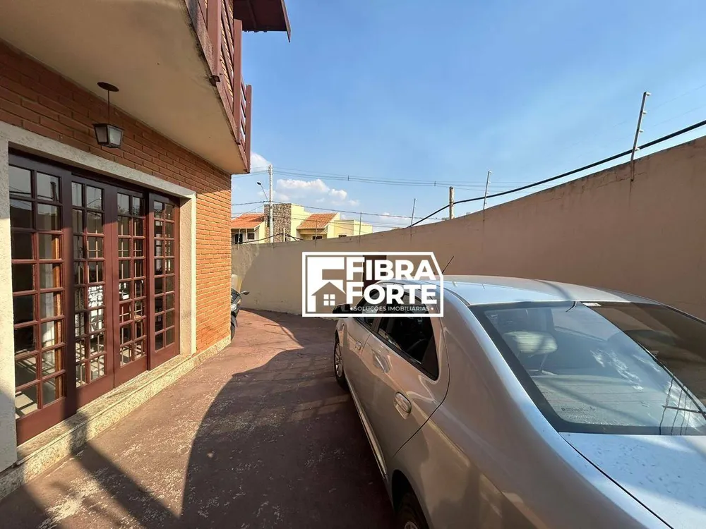 Casa, 3 quartos, 205 m² - Foto 4