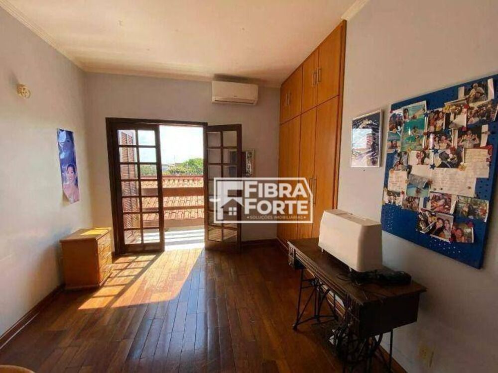 Casa, 4 quartos, 280 m² - Foto 5