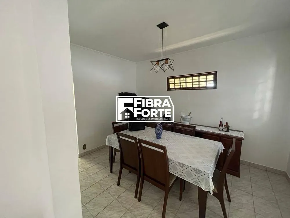 Casa, 3 quartos, 274 m² - Foto 2