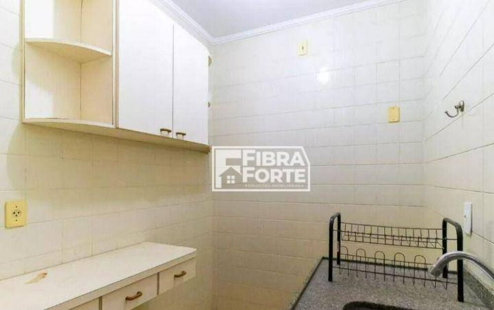 Apartamento à venda com 1 quarto, 50m² - Foto 1