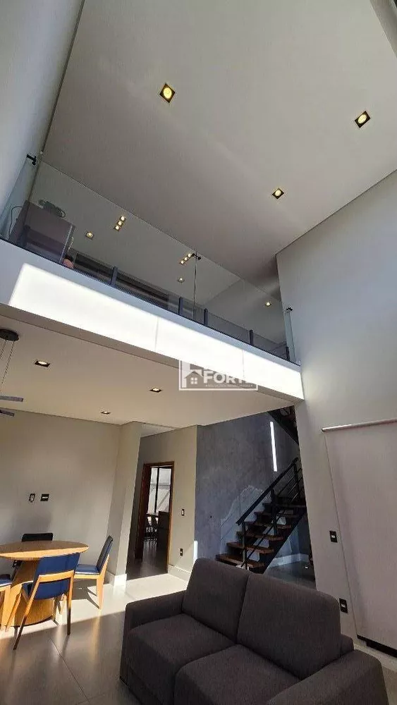 Casa de Condomínio à venda com 3 quartos, 240m² - Foto 4