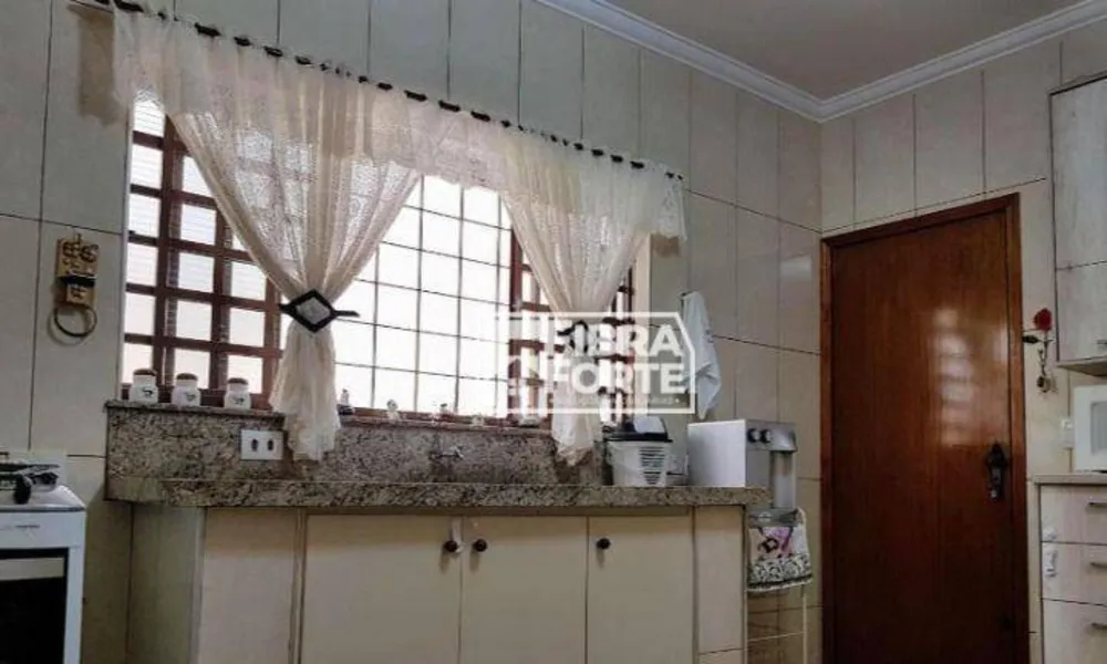 Casa, 3 quartos, 167 m² - Foto 8