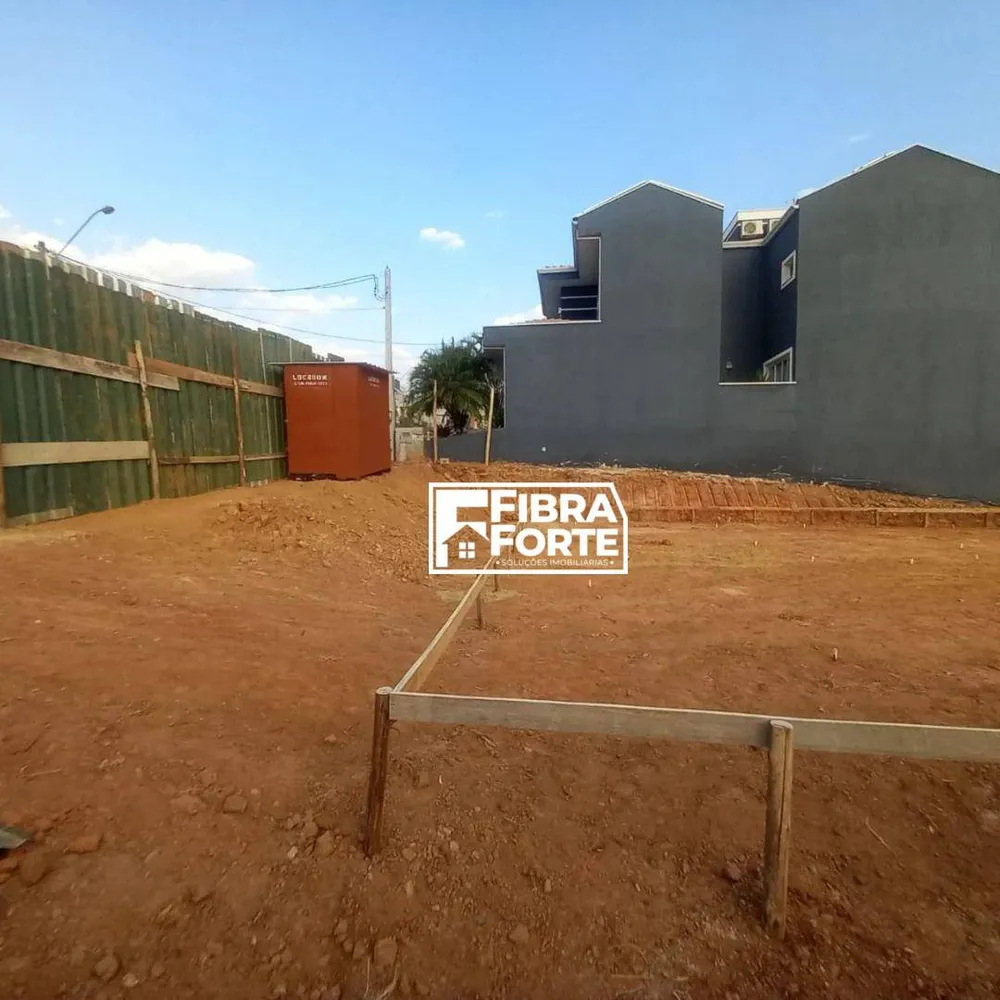 Loteamento e Condomínio, 481 m² - Foto 2