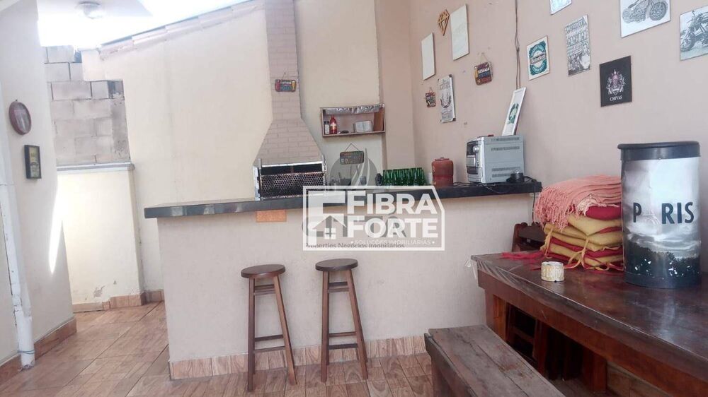 Casa, 3 quartos, 272 m² - Foto 3