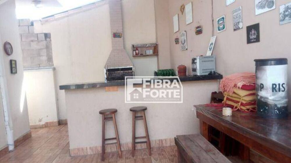 Casa, 3 quartos, 272 m² - Foto 4