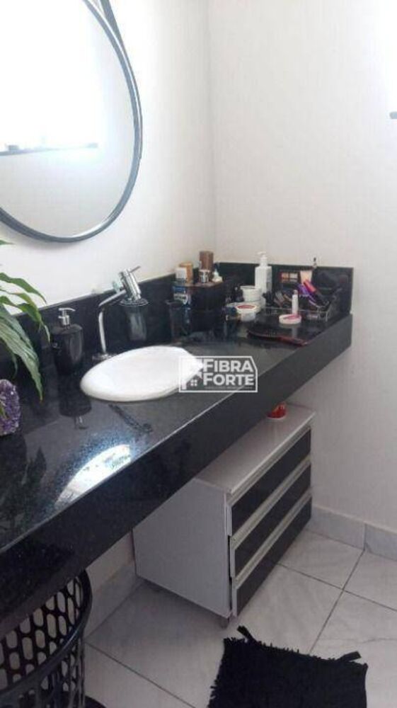 Casa, 3 quartos, 272 m² - Foto 6