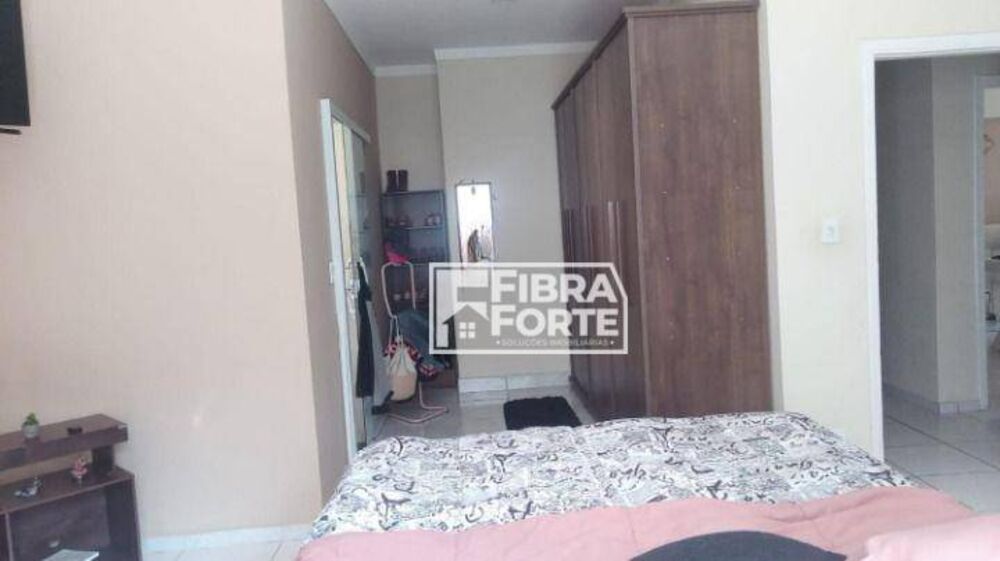 Casa, 3 quartos, 272 m² - Foto 5